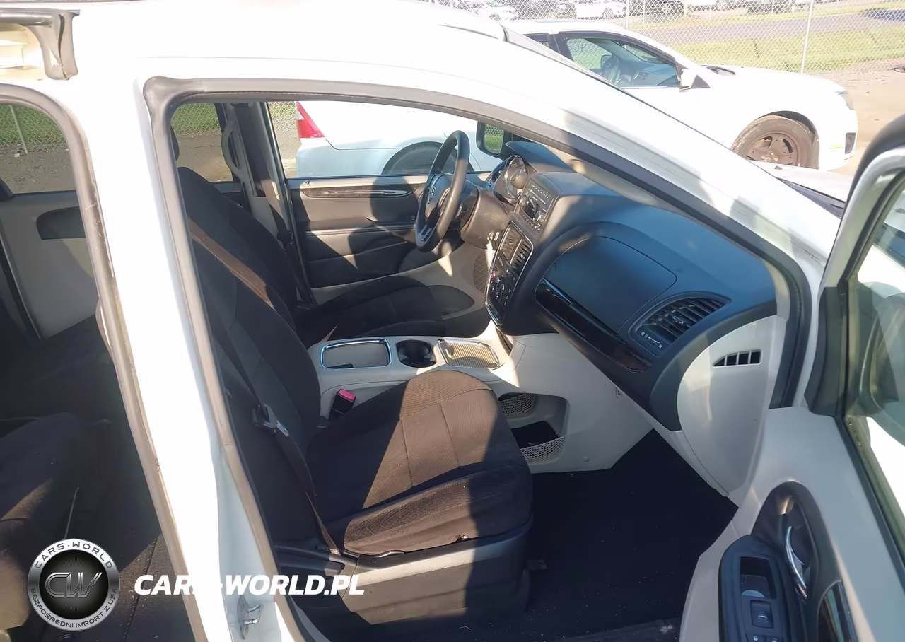 2013 Dodge Grand Caravan Sxt VIN:2C4RDGCG1DR549568 - 5