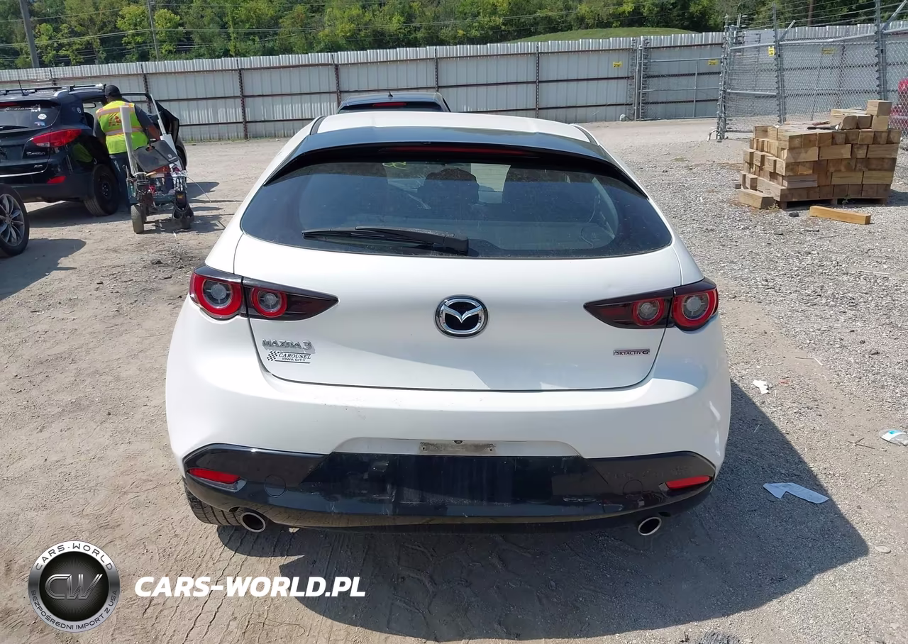 2022 Mazda Mazda3 Preferred VIN:JM1BPALL1N1502758 - 16