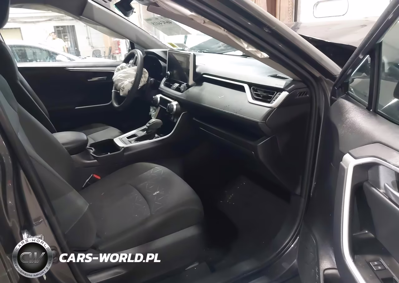 2025 Toyota Rav4 Xle VIN:2T3P1RFV0SW528056 - 5