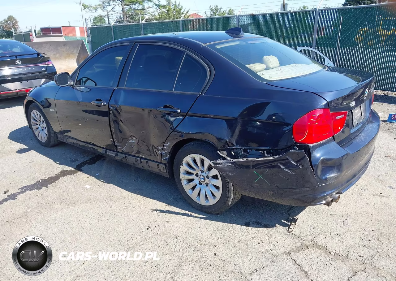 2009 BMW 328I VIN:WBAPH77569NL84462 - 3