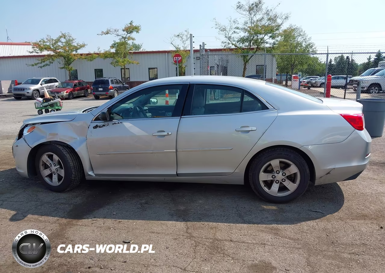 2015 Chevrolet Malibu Ls VIN:1G11B5SL0FF156525 - 14