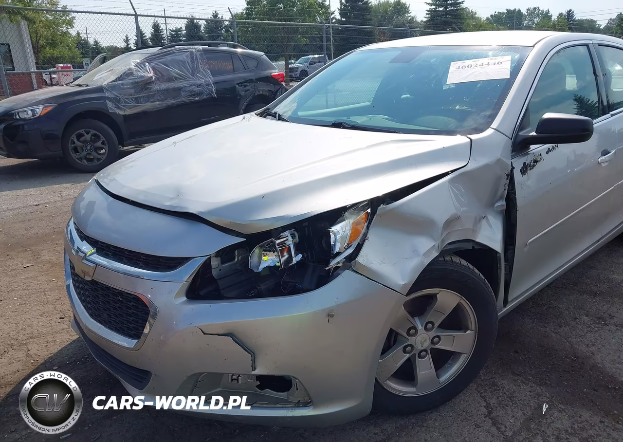 2015 Chevrolet Malibu Ls VIN:1G11B5SL0FF156525 - 6