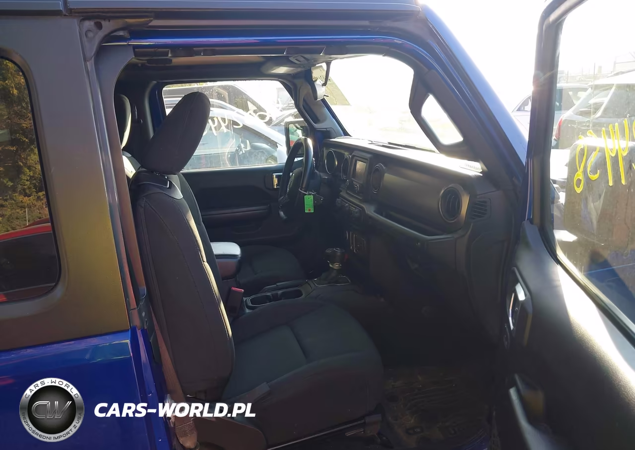 2018 Jeep Wrangler Sport S 4X4 VIN:1C4GJXAN7JW241387 - 5