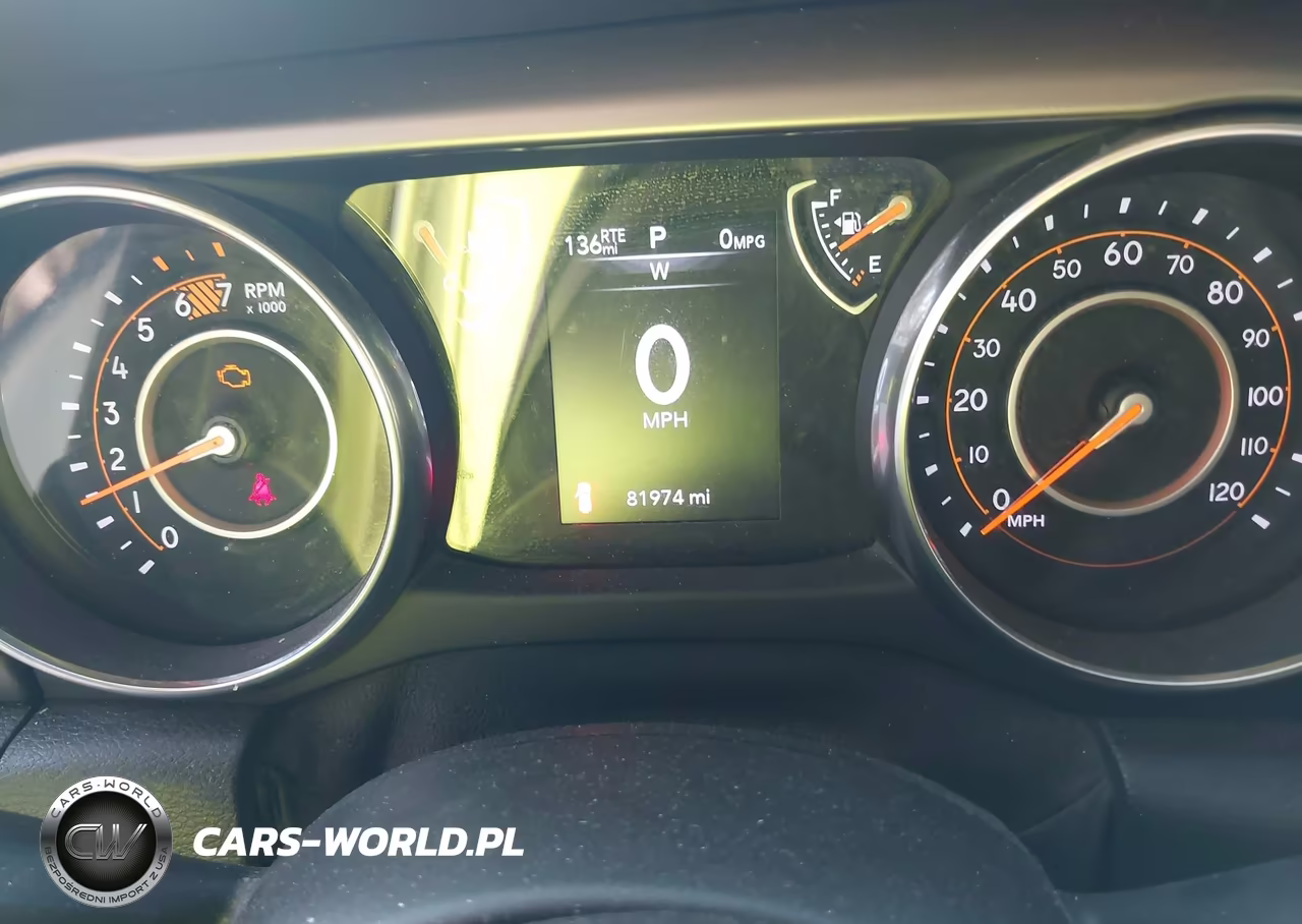 2018 Jeep Wrangler Sport S 4X4 VIN:1C4GJXAN7JW241387 - 7