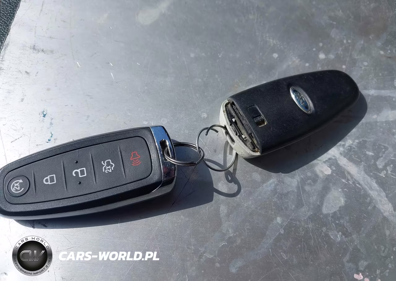 2014 Ford Escape Titanium VIN:1FMCU0JX7EUB72566 - 11