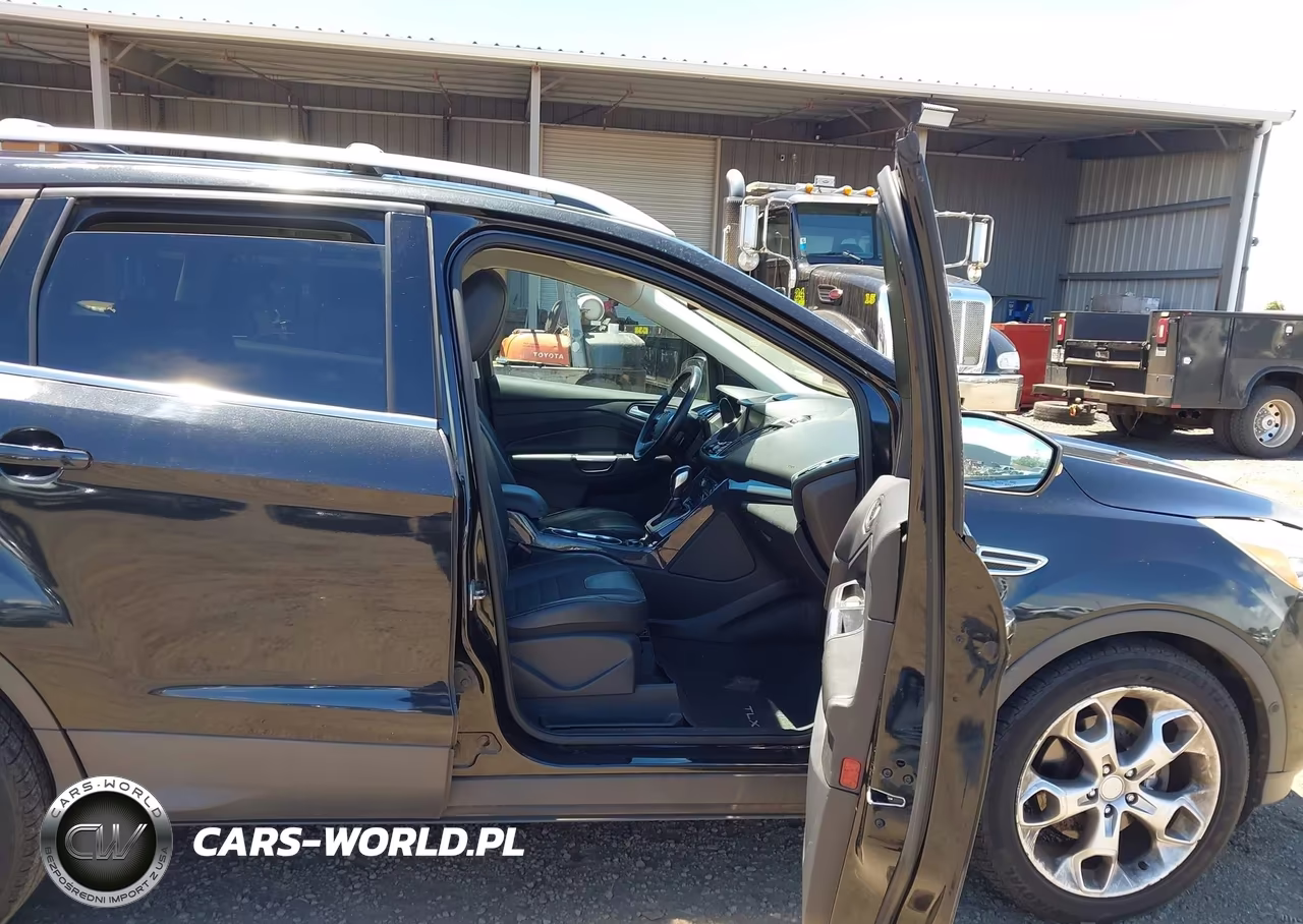 2013 Ford Escape Titanium VIN:1FMCU0J91DUC25116 - 5