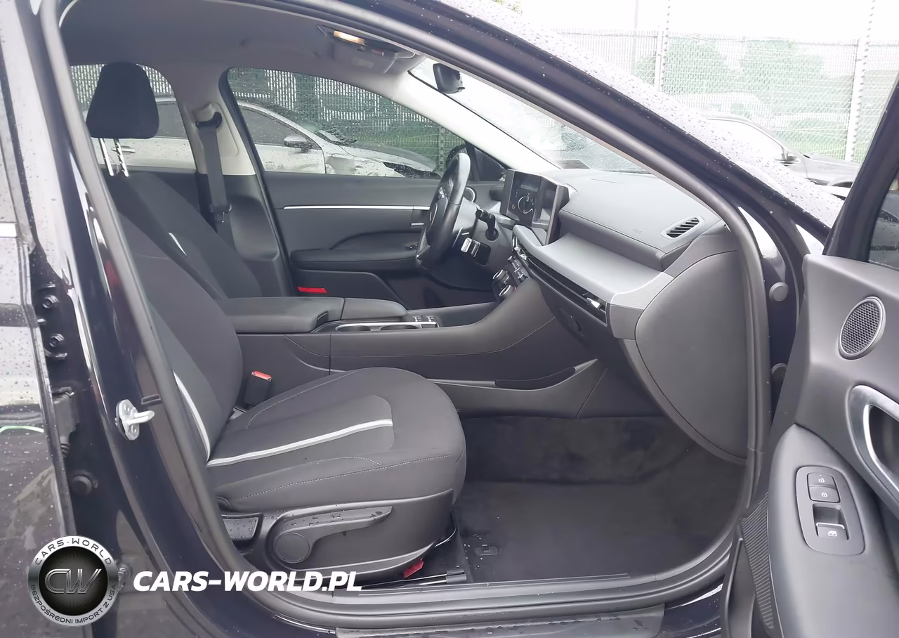 2026 Hyundai Sonata Sel Sport VIN:KMHL64JA6TA525715 - 5