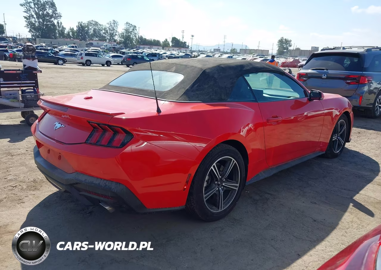 2025 Ford Mustang Ecoboost Premium VIN:1FAGP8UH8S5131536 - 4