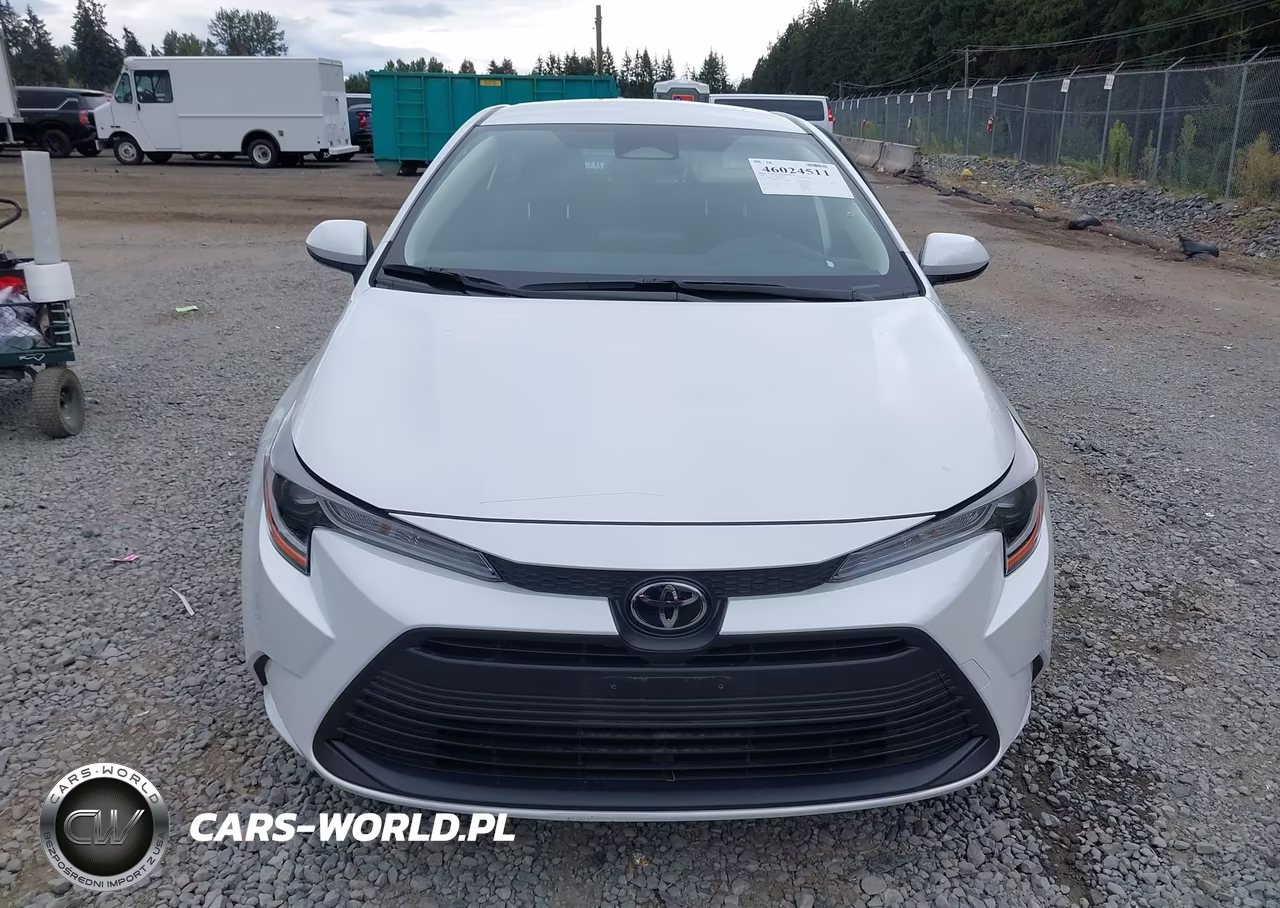 2026 Toyota Corolla Le VIN:JTDB4MEE8T3033906 - 12