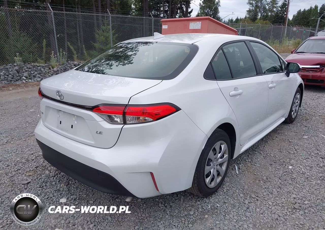 2026 Toyota Corolla Le VIN:JTDB4MEE8T3033906 - 4
