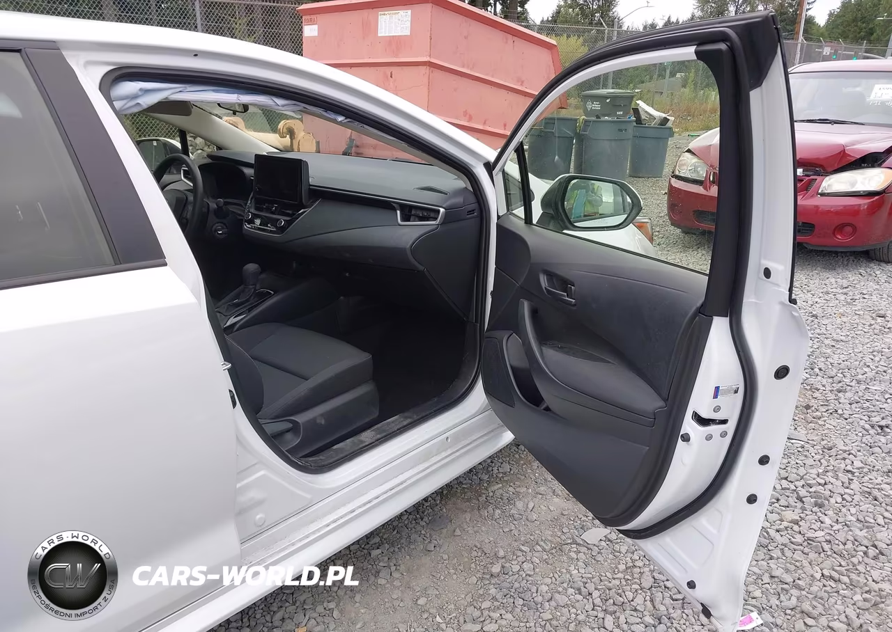 2026 Toyota Corolla Le VIN:JTDB4MEE8T3033906 - 5