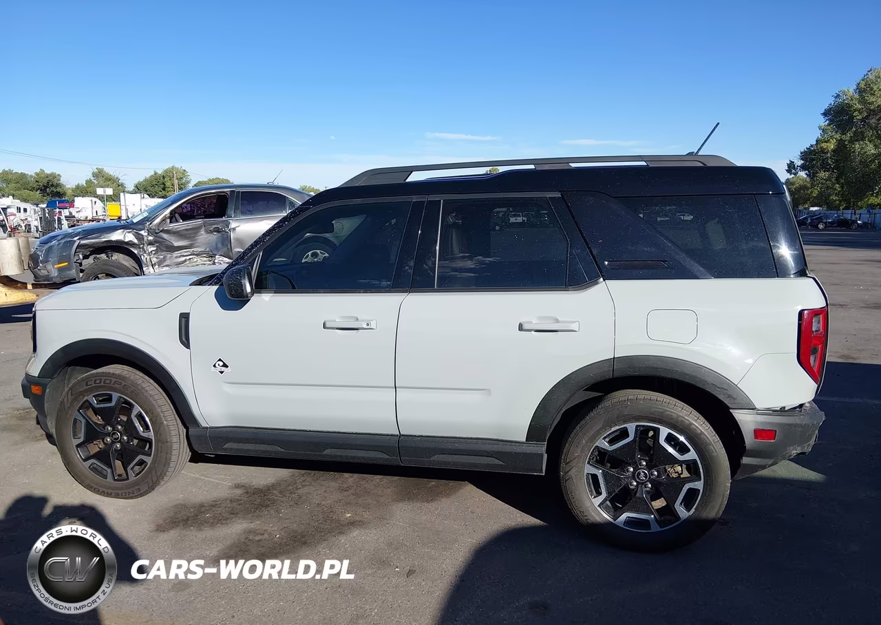 2021 Ford Bronco Sport Outer Banks VIN:3FMCR9C64MRB00188 - 14