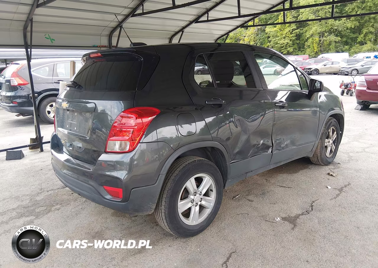 2019 Chevrolet Trax Ls VIN:3GNCJKSB8KL260907 - 4