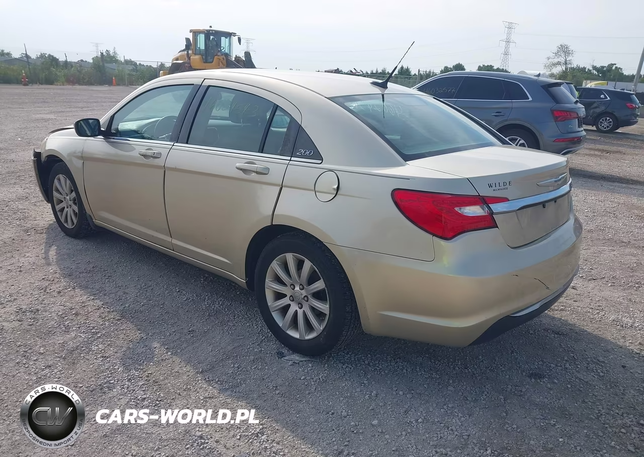2011 Chrysler 200 Touring VIN:1C3BC1FB5BN521109 - 3
