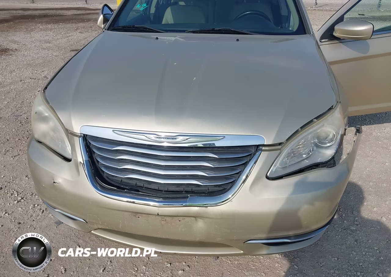2011 Chrysler 200 Touring VIN:1C3BC1FB5BN521109 - 6