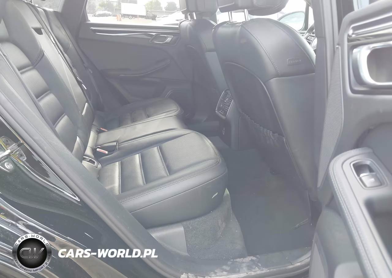 2023 Porsche Macan T VIN:WP1AA2A55PLB07639 - 8
