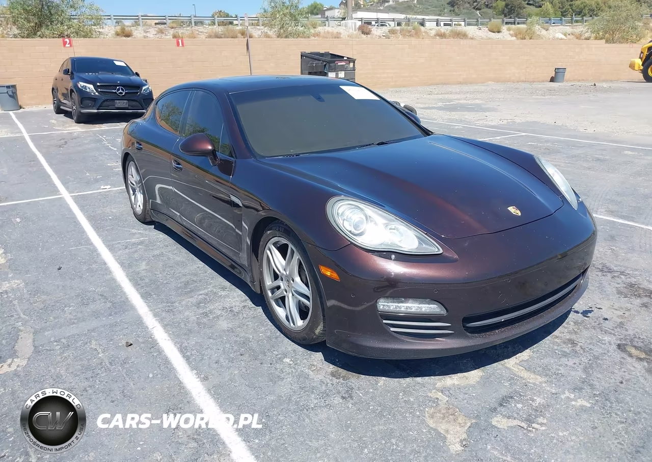 2011 Porsche Panamera 4 VIN:WP0AA2A71BL018372 - 1