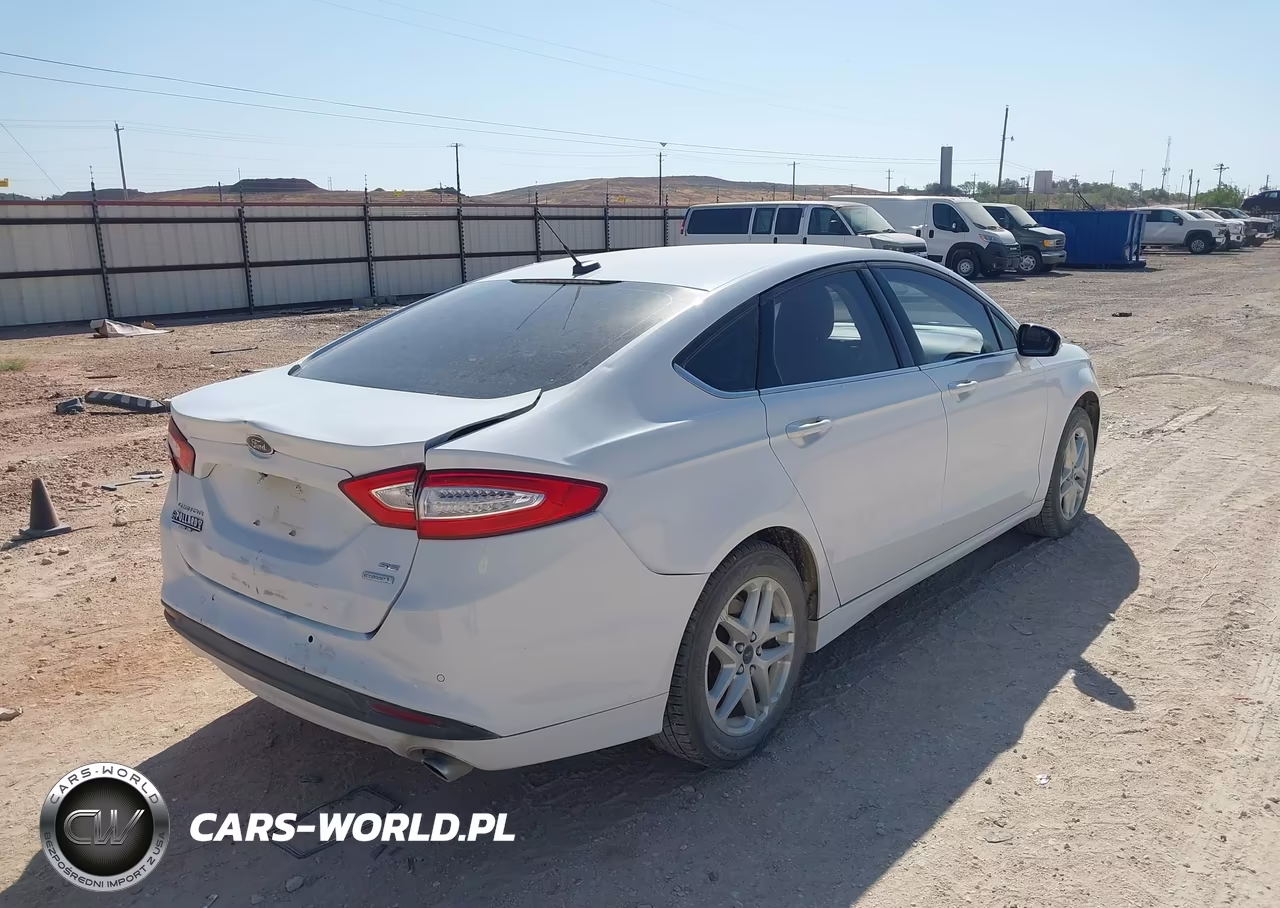 2015 Ford Fusion Se VIN:3FA6P0HD0FR304456 - 4
