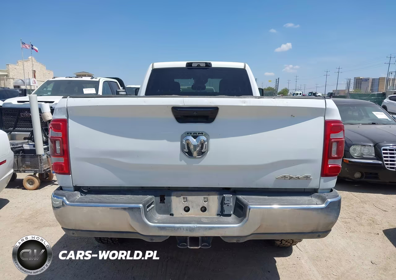 2024 Ram 2500 Tradesman 4X4 8' Box VIN:3C6UR5HJ6RG139633 - 15
