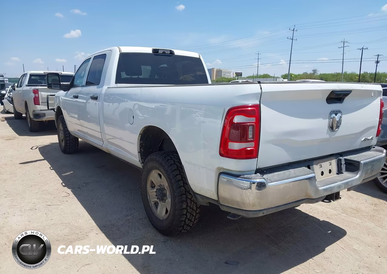 2024 Ram 2500 Tradesman 4X4 8' Box VIN:3C6UR5HJ6RG139633 - 3