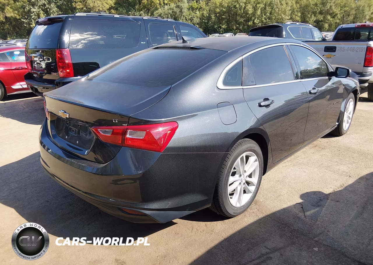 2016 Chevrolet Malibu 1Lt VIN:1G1ZE5ST3GF218057 - 4