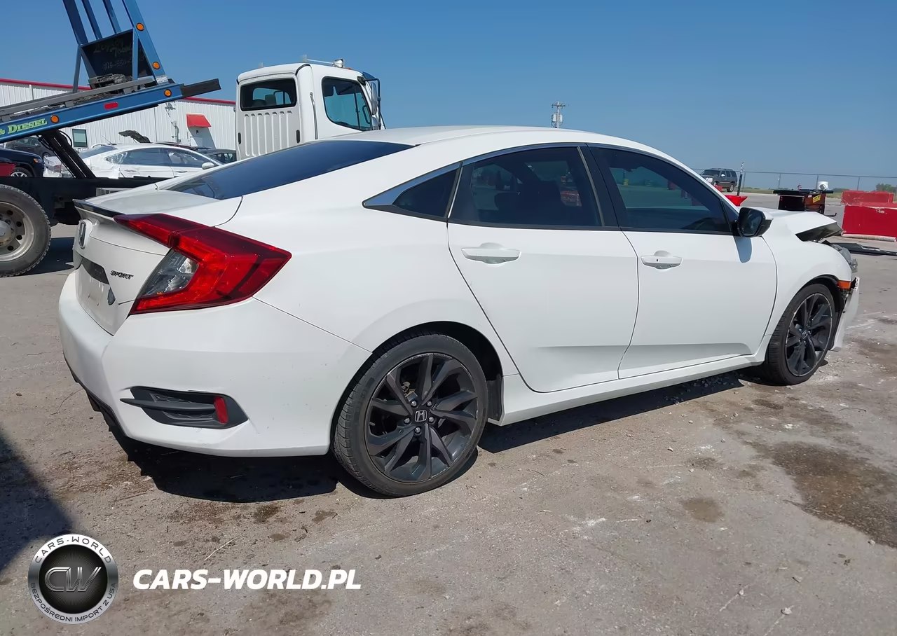 2019 Honda Civic Sport VIN:2HGFC2F89KH508221 - 4