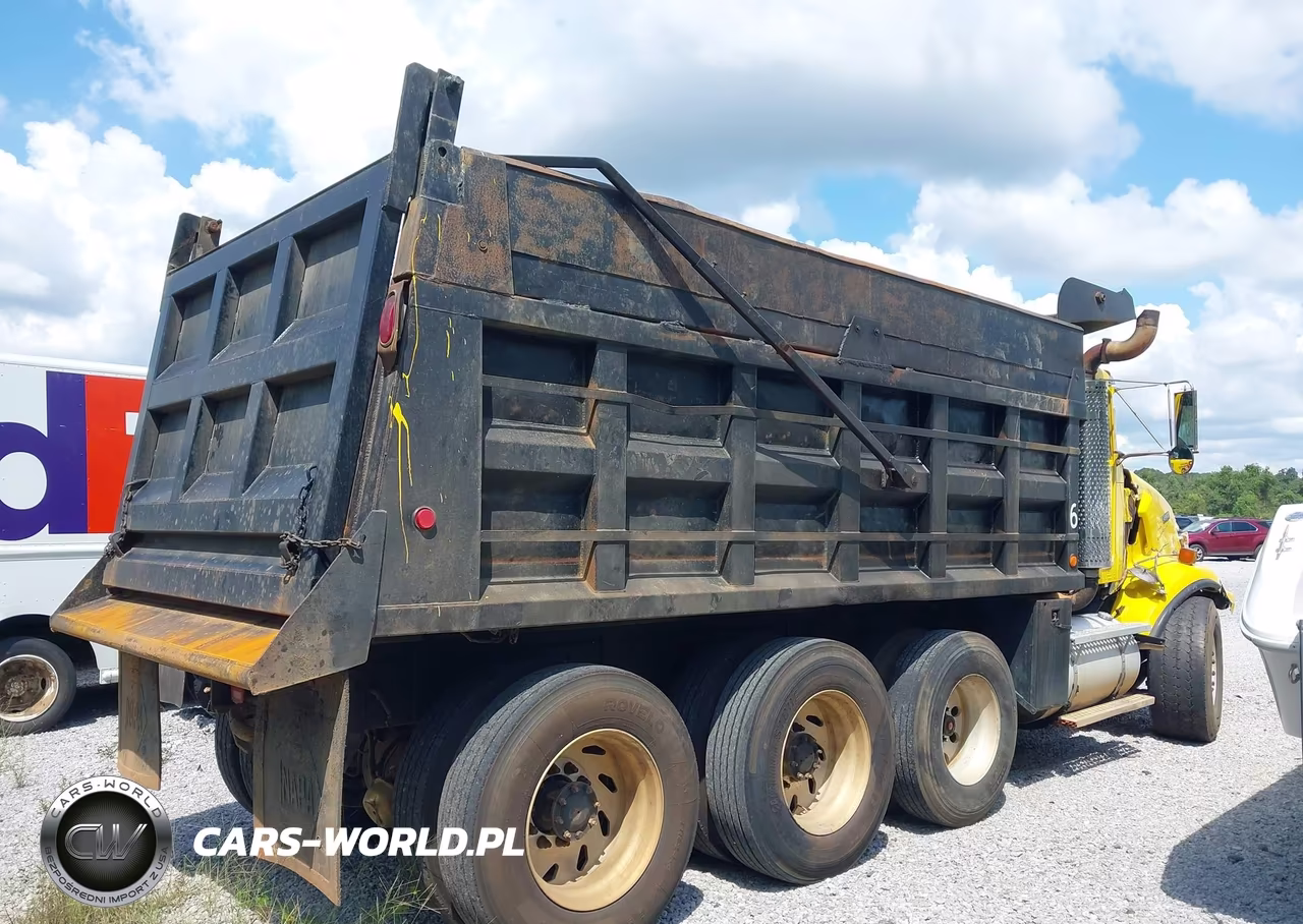 1999 Kenworth Construction T800 VIN:1NKDLB0X9XR815643 - 4