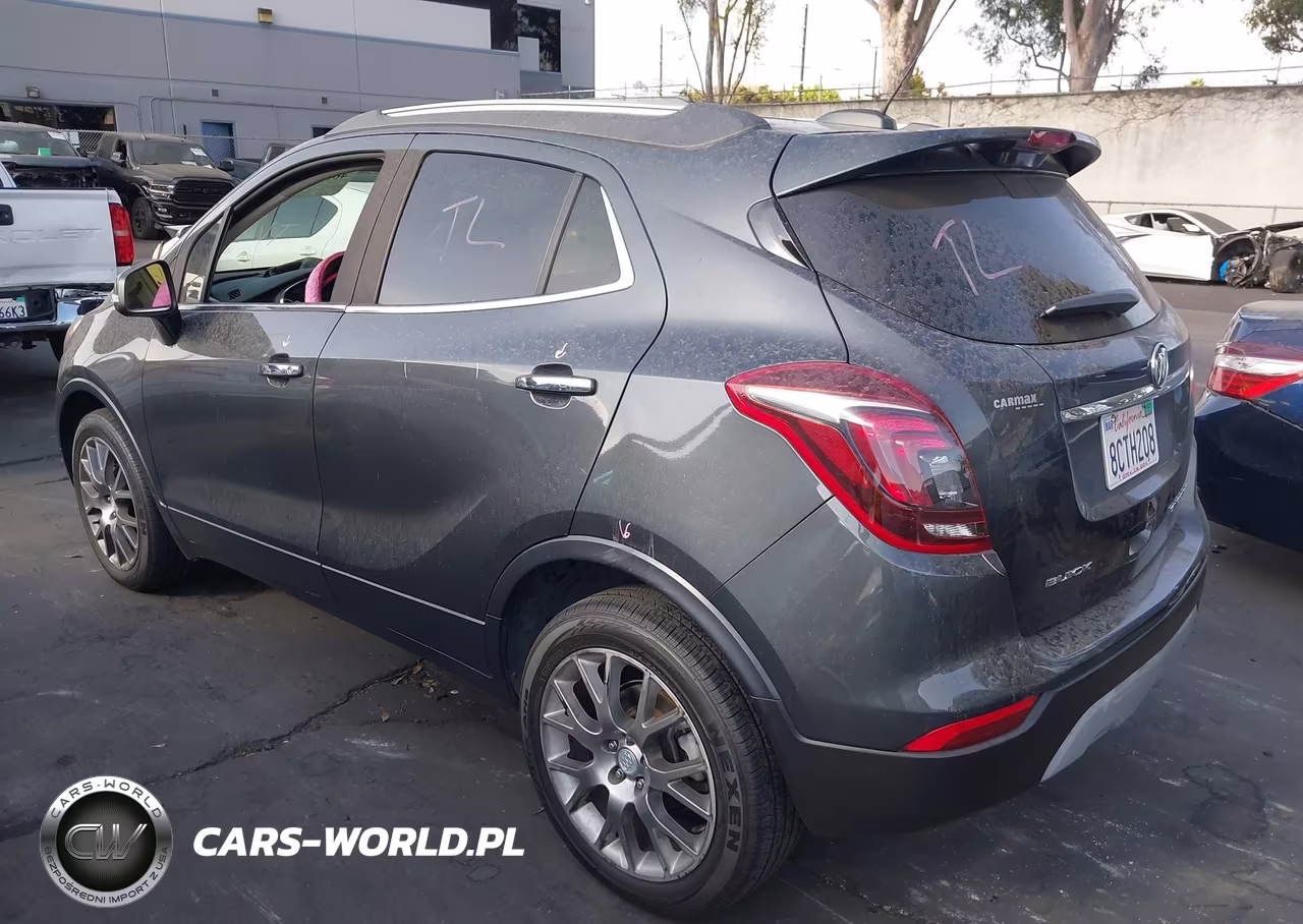 2018 Buick Encore Sport Touring VIN:KL4CJ1SB8JB582511 - 3