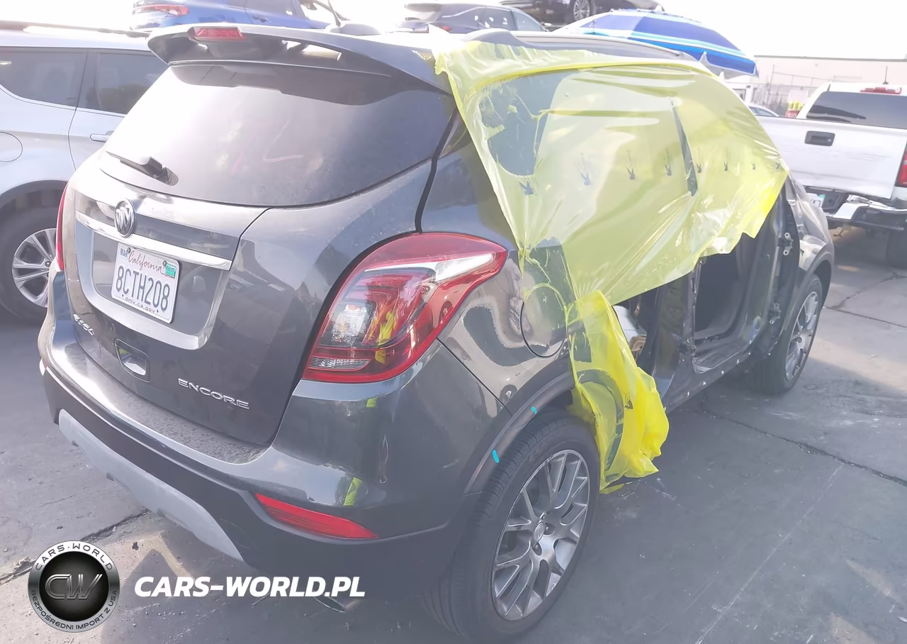 2018 Buick Encore Sport Touring VIN:KL4CJ1SB8JB582511 - 4