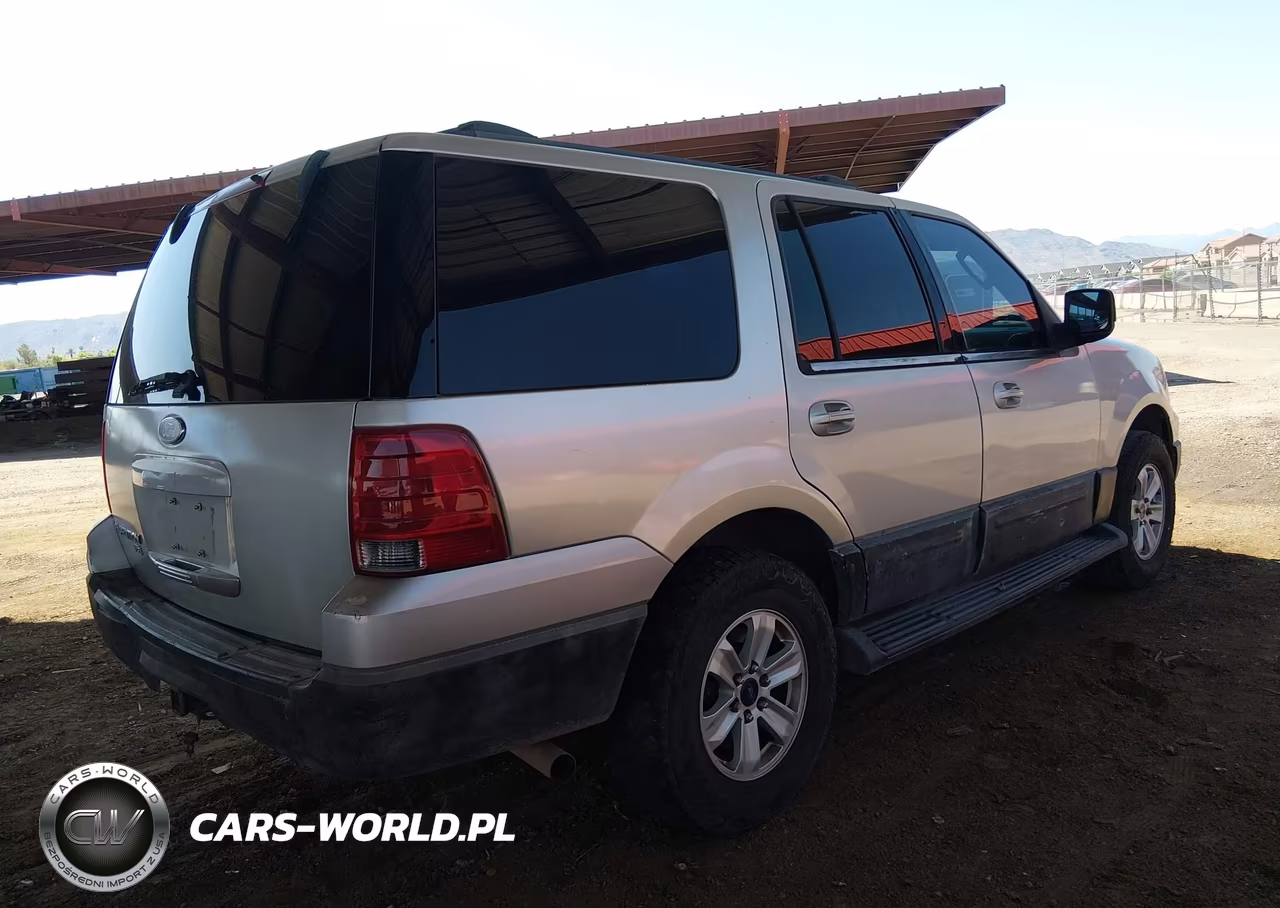 2004 Ford Expedition Xlt VIN:1FMRU15W44LA02056 - 13