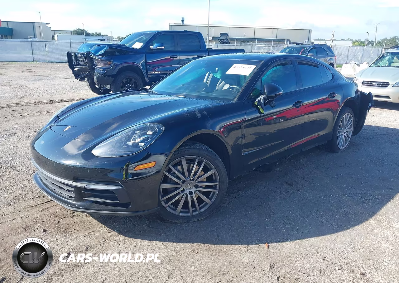 2017 Porsche Panamera 4 VIN:WP0AA2A74HL100721 - 2