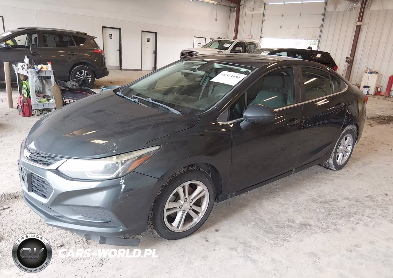 2017 Chevrolet Cruze Lt Auto VIN:1G1BE5SM1H7134065 - 2
