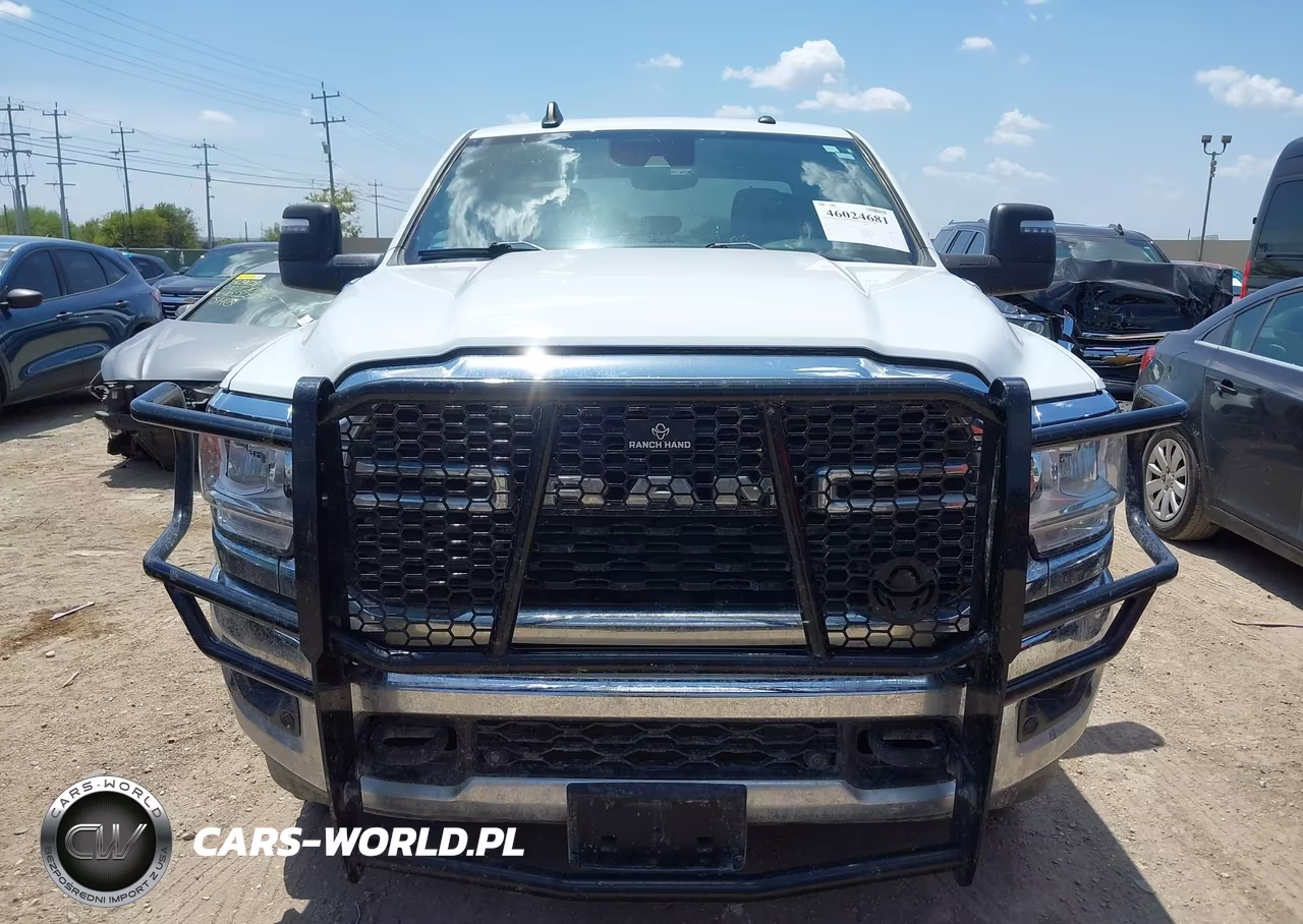 2024 Ram 2500 Tradesman 4X4 8' Box VIN:3C6UR5HJ2RG139631 - 12