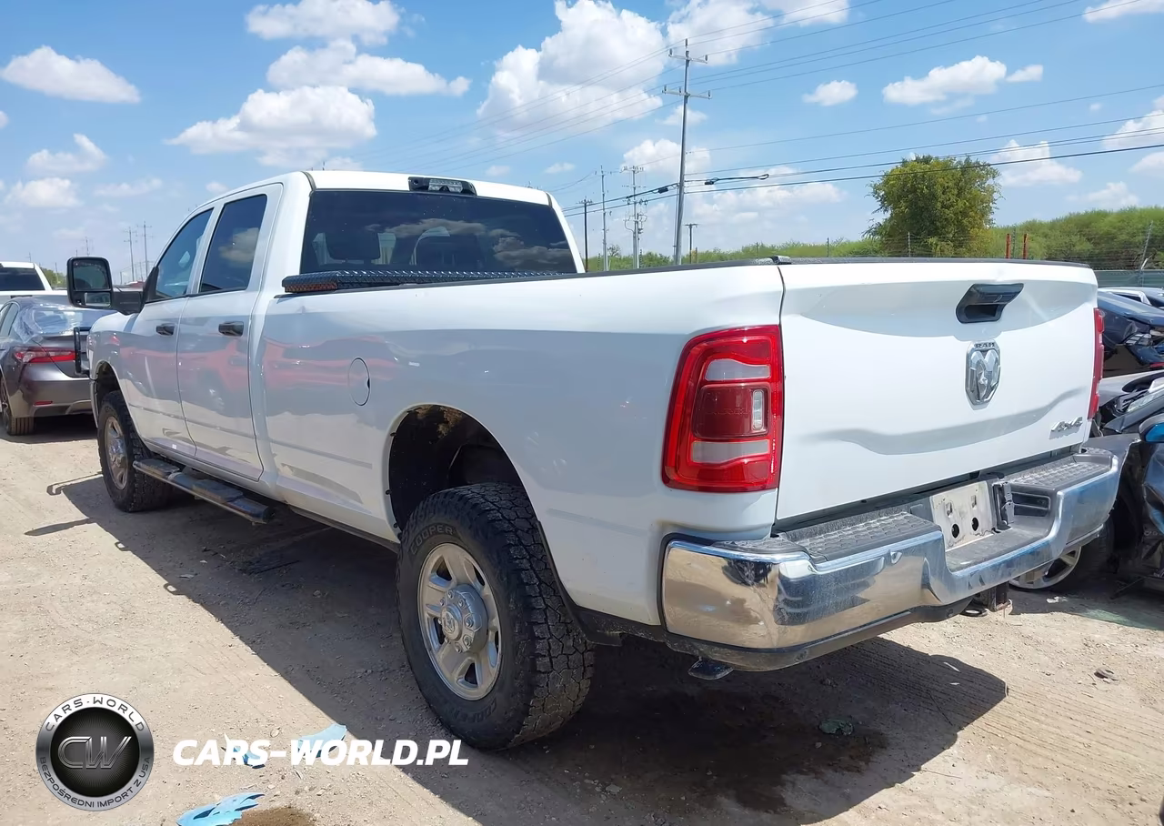 2024 Ram 2500 Tradesman 4X4 8' Box VIN:3C6UR5HJ2RG139631 - 3
