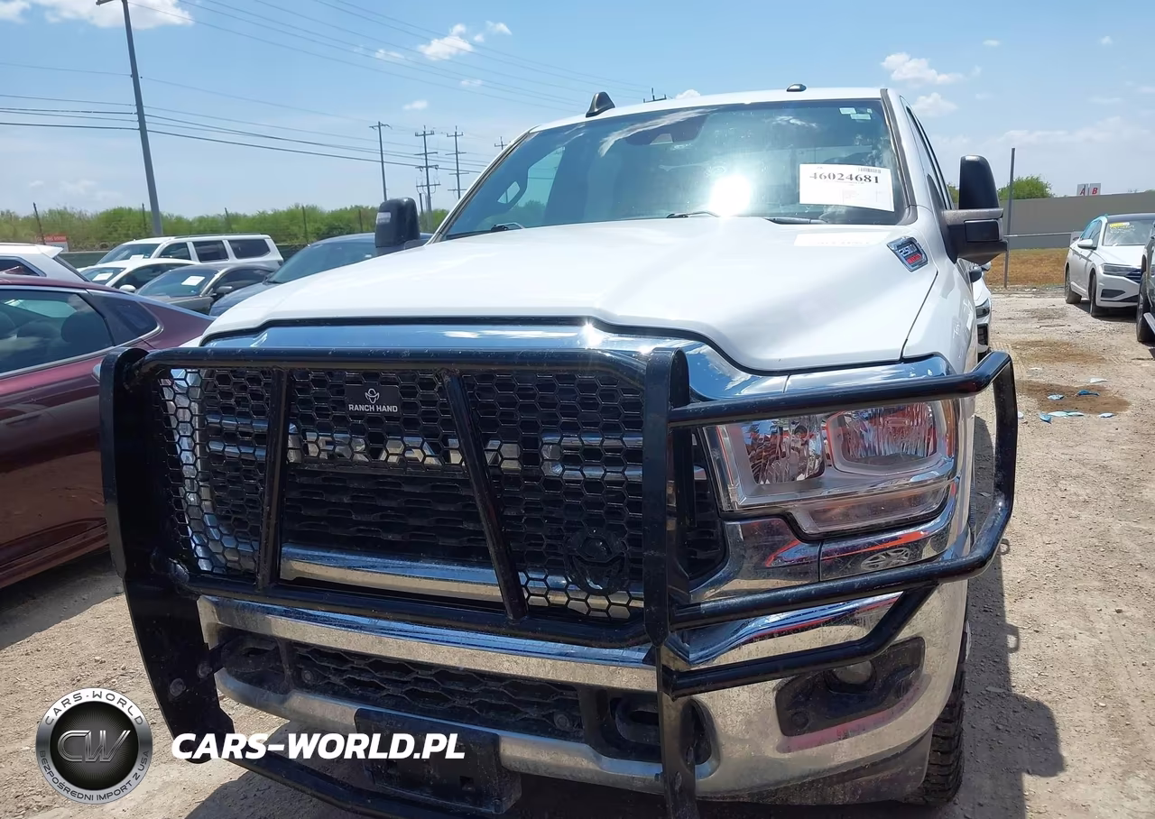2024 Ram 2500 Tradesman 4X4 8' Box VIN:3C6UR5HJ2RG139631 - 6