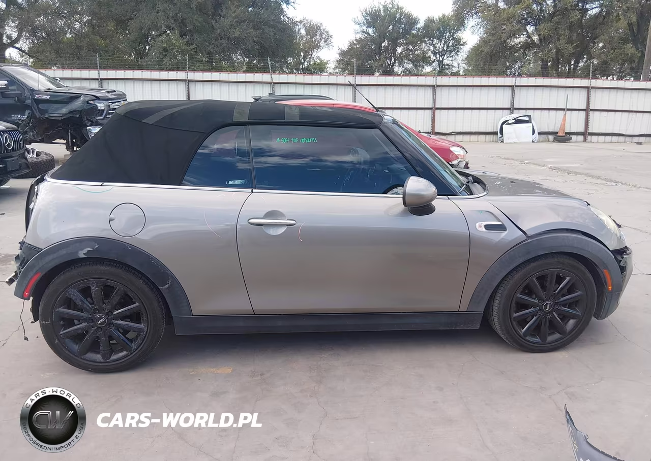 2016 Mini Convertible Cooper VIN:WMWWG5C54G3A83466 - 14