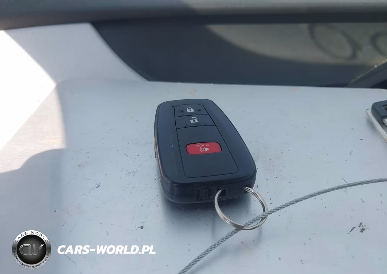 2017 Toyota Prius Two VIN:JTDKBRFU3H3544911 - 11