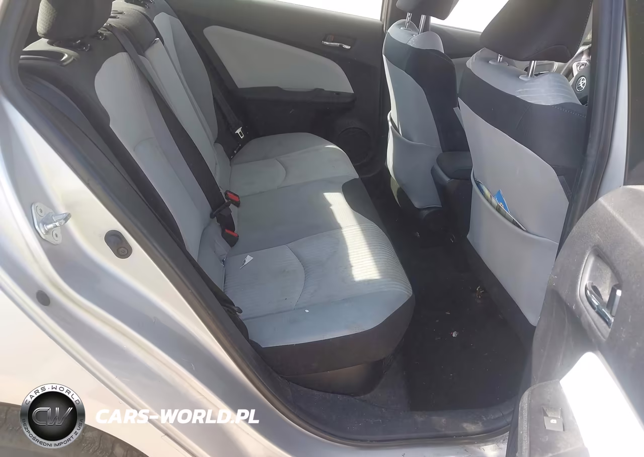 2017 Toyota Prius Two VIN:JTDKBRFU3H3544911 - 8