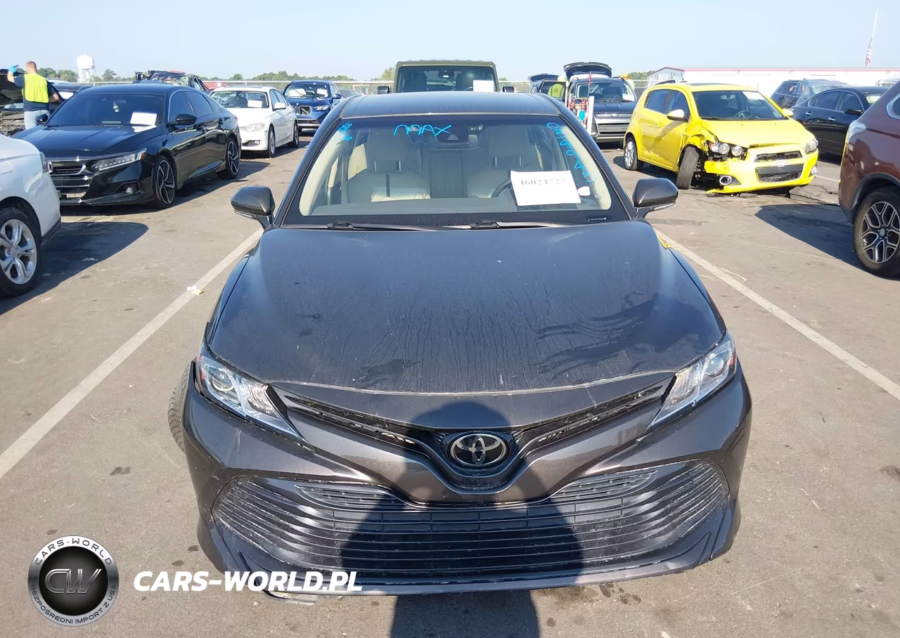 2018 Toyota Camry L VIN:JTNB11HKXJ3034945 - 13