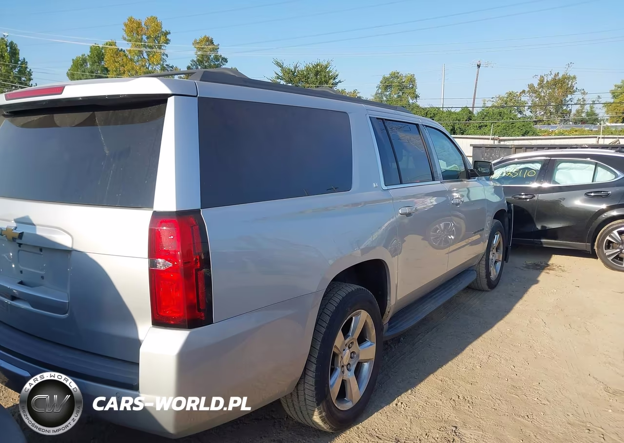 2016 Chevrolet Suburban Lt VIN:1GNSKHKC0GR102078 - 4