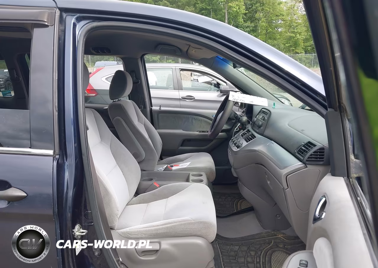 2008 Honda Odyssey Lx VIN:5FNRL38218B080735 - 5