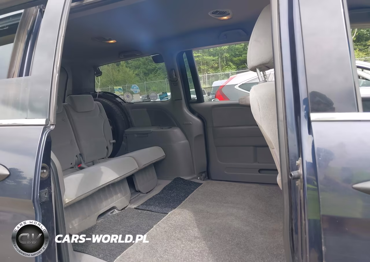 2008 Honda Odyssey Lx VIN:5FNRL38218B080735 - 8