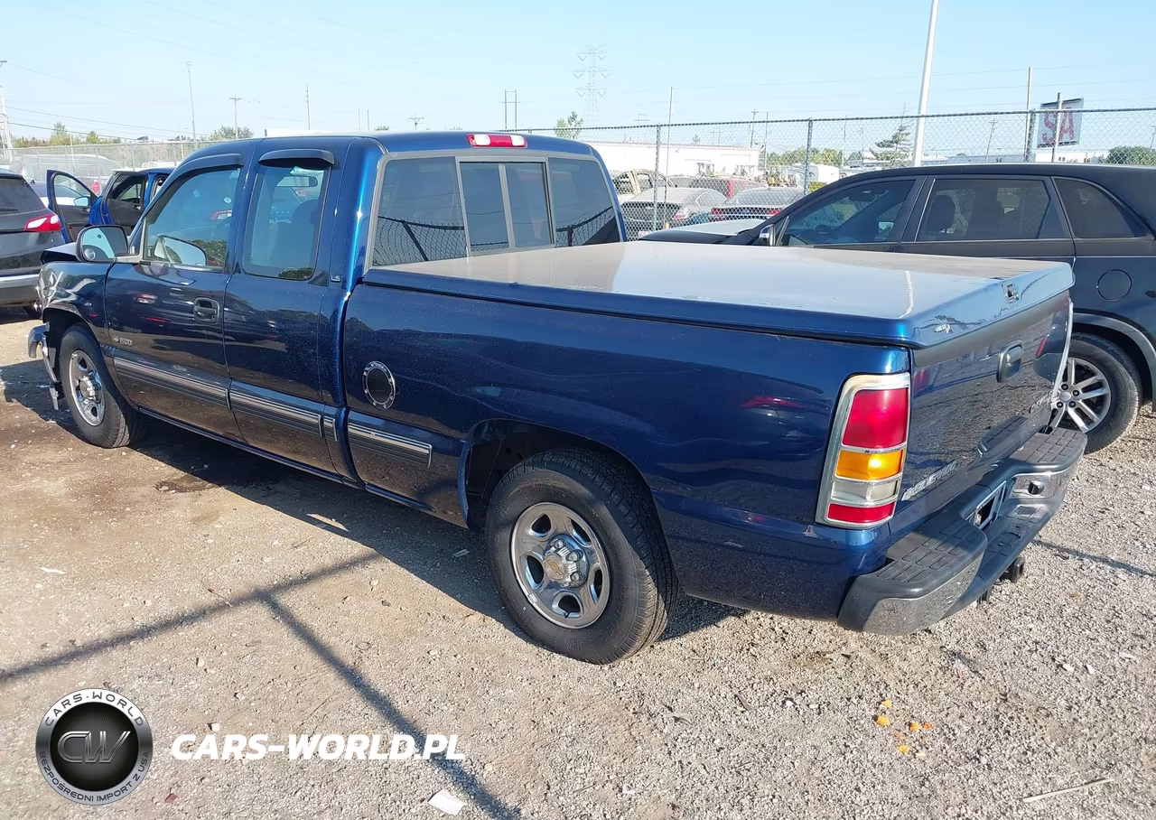 2002 Chevrolet Silverado 1500 Ls VIN:2GCEC19V721356390 - 3