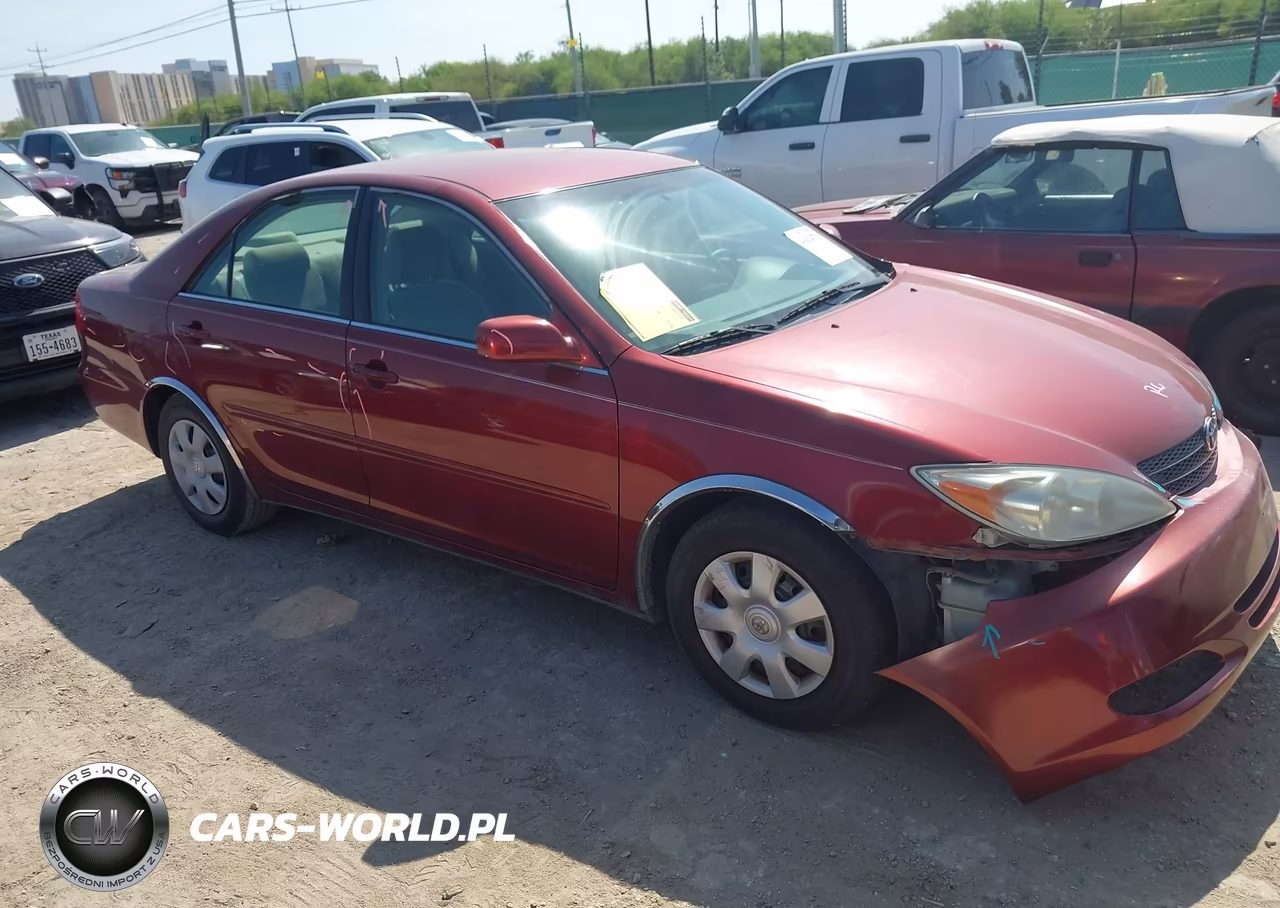2002 Toyota Camry Le – zdjęcie 1 z 17
