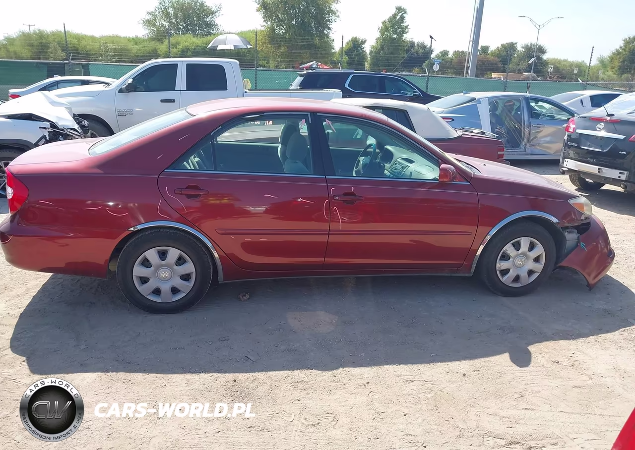 2002 Toyota Camry Le VIN:4T1BE32K02U629176 - 14