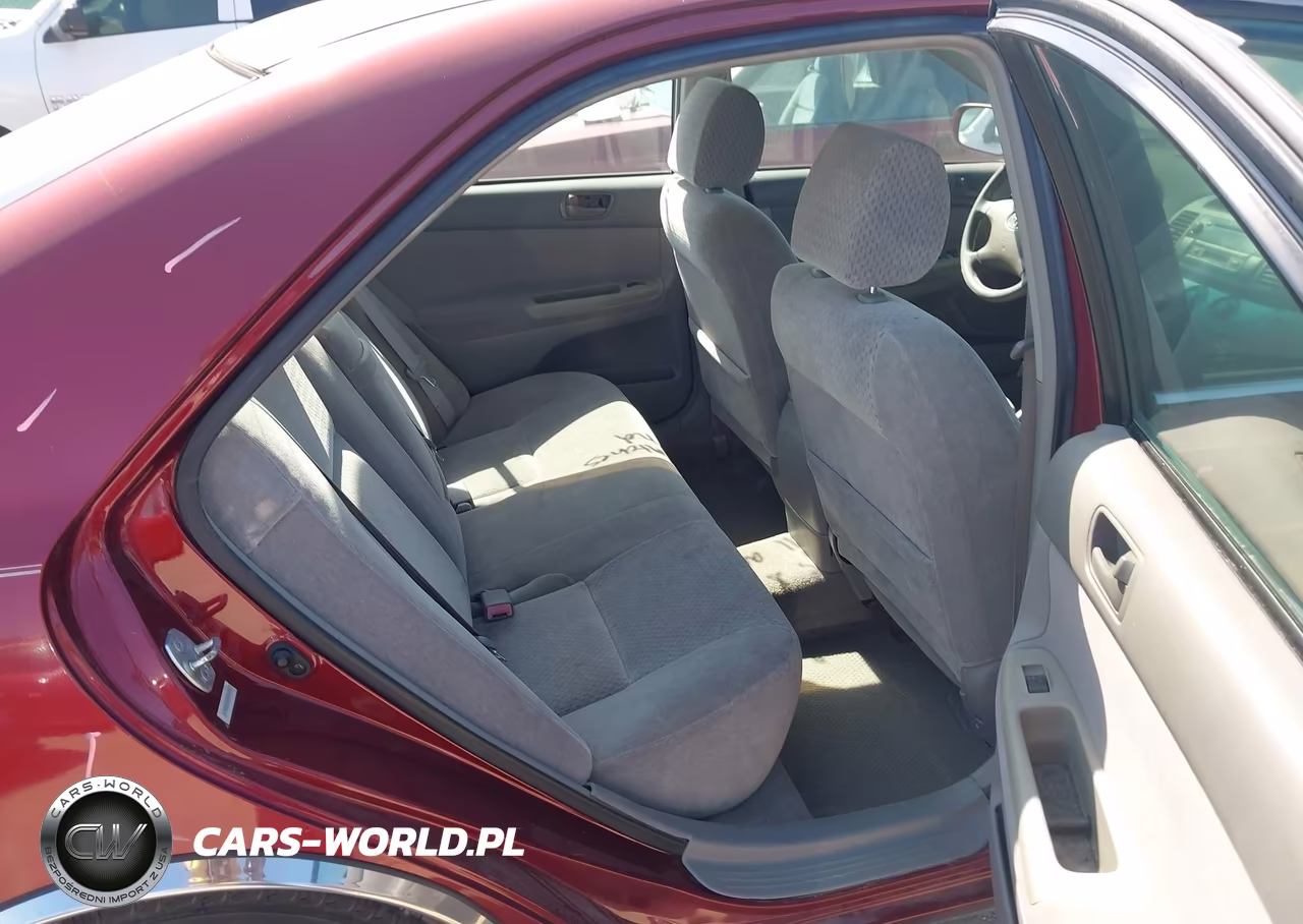 2002 Toyota Camry Le VIN:4T1BE32K02U629176 - 8