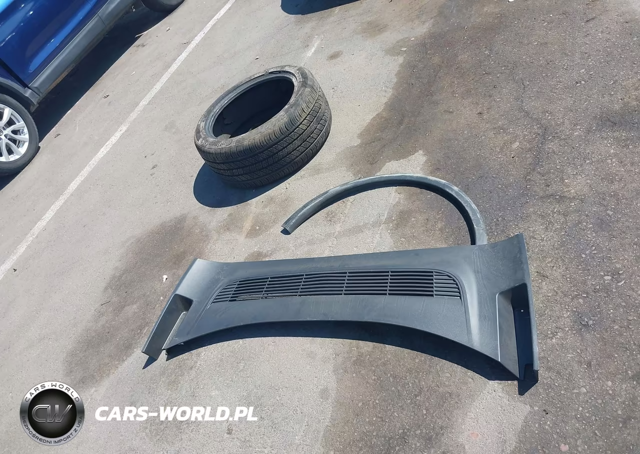 2026 Tesla Model Y All-Wheel Drive-Long Range Launch Series-Premium All-Wheel Drive VIN:7SAYGDEE6TF653855 - 11