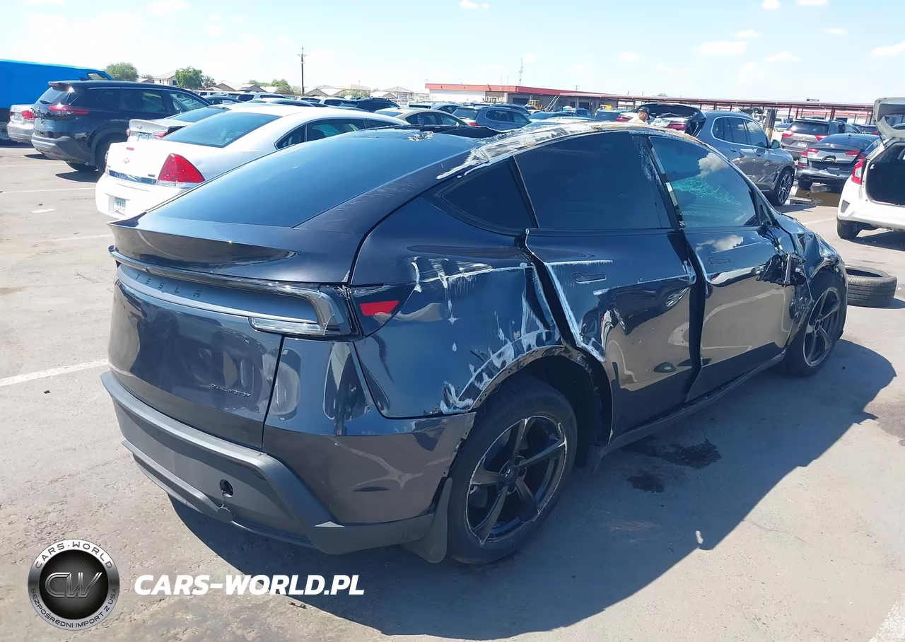 2026 Tesla Model Y All-Wheel Drive-Long Range Launch Series-Premium All-Wheel Drive VIN:7SAYGDEE6TF653855 - 4