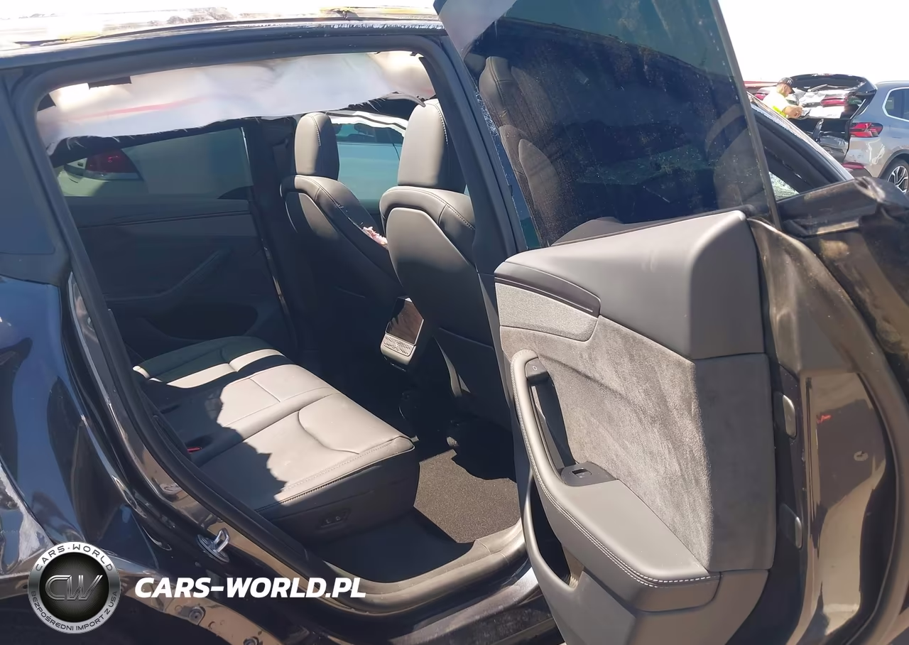 2026 Tesla Model Y All-Wheel Drive-Long Range Launch Series-Premium All-Wheel Drive VIN:7SAYGDEE6TF653855 - 8