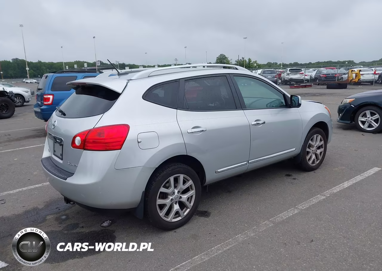 2013 Nissan Rogue Sv W-Sl Pkg VIN:JN8AS5MV0DW123872 - 4